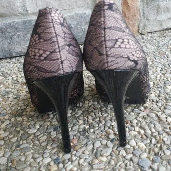 M.P.S Nude and Black Lace High Heel Pumps - Size 8.5 - Picture 4 of 7